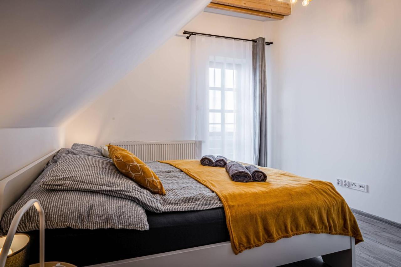 Apartamenty Ustronne Lisciasta Extérieur photo
