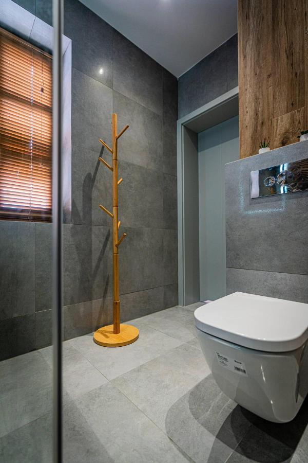 Apartamenty Ustronne Lisciasta Extérieur photo